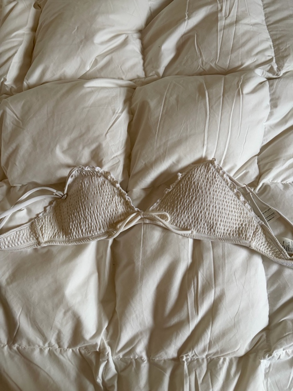 Hollister Cream Ruffle Triangle Swim Top With Gold Details